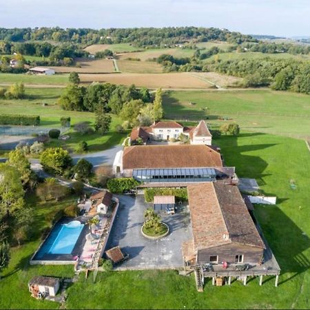 Hotel Domaine De Villot Sainte-Colombe-de-Villeneuve Zewnętrze zdjęcie
