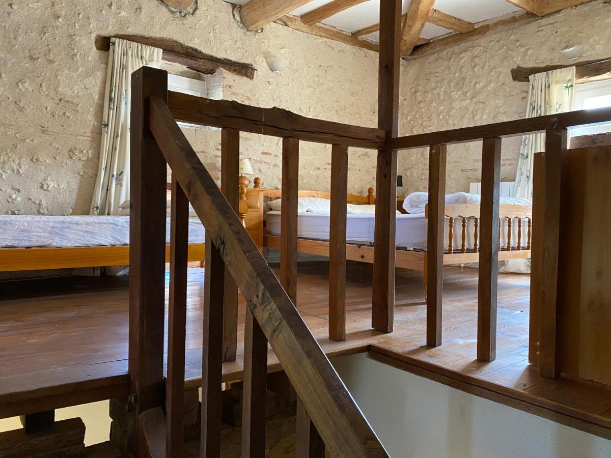 Hotel Domaine De Villot Sainte-Colombe-de-Villeneuve Zewnętrze zdjęcie
