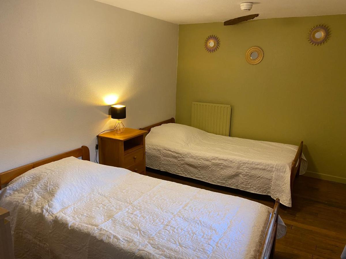 Hotel Domaine De Villot Sainte-Colombe-de-Villeneuve Zewnętrze zdjęcie